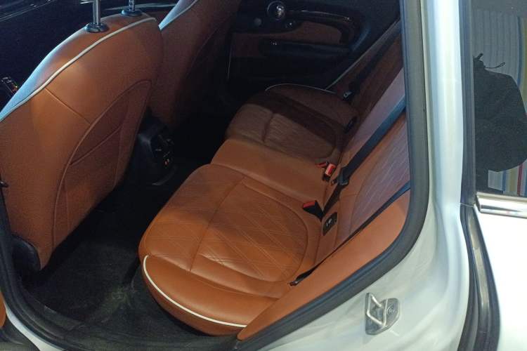 Used  Clubman 2023 2.0T COOPER S Connoisseur
