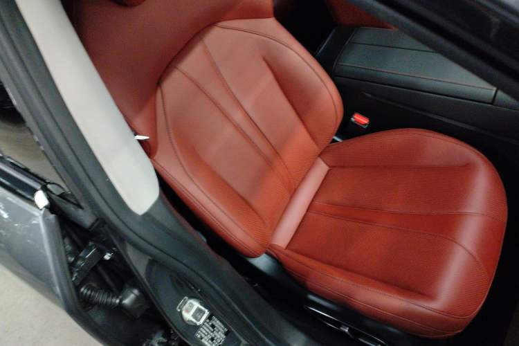 Used XPeng P7 2022 670N+
