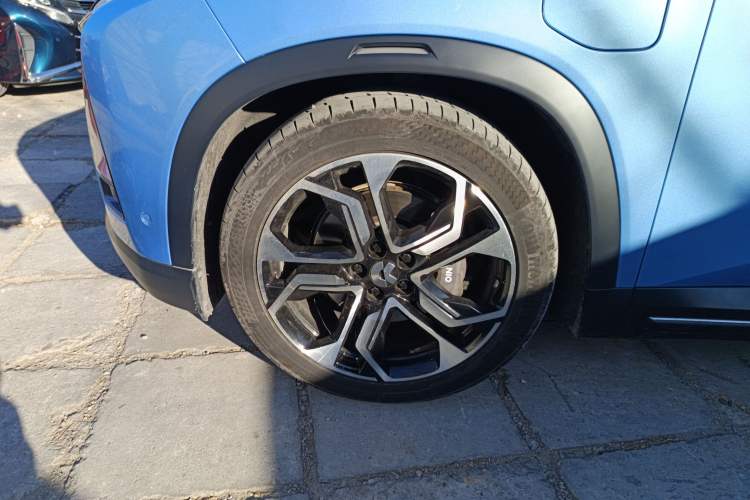 Used Nio ES8 2018 355 km Base Version 7-Seater Edition