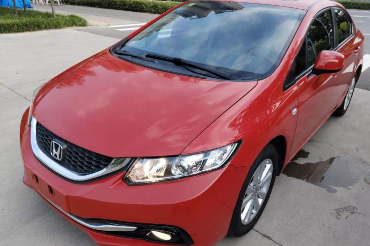 Used Honda Civic 2014 1.8L automatic comfort version
