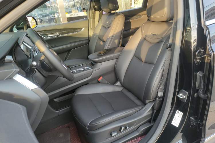 Used Cadillac XT5 2021 2.0T Two-Wheel Drive Luxury Version