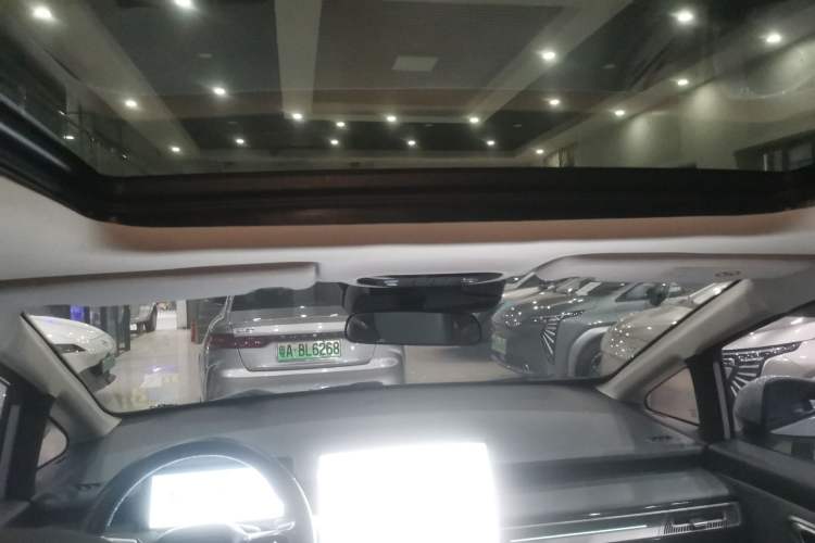 Used AION Y 2023 Plus 510 Smart Edition