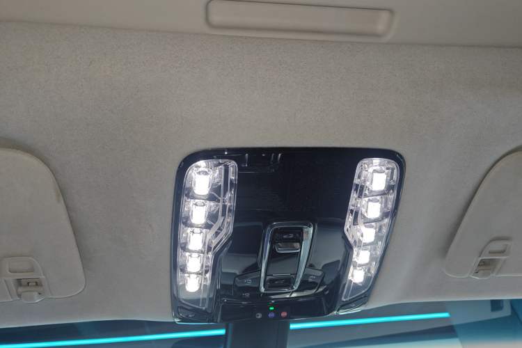 Used Buick Century 2023 2.0T Four-Seat Private Edition
