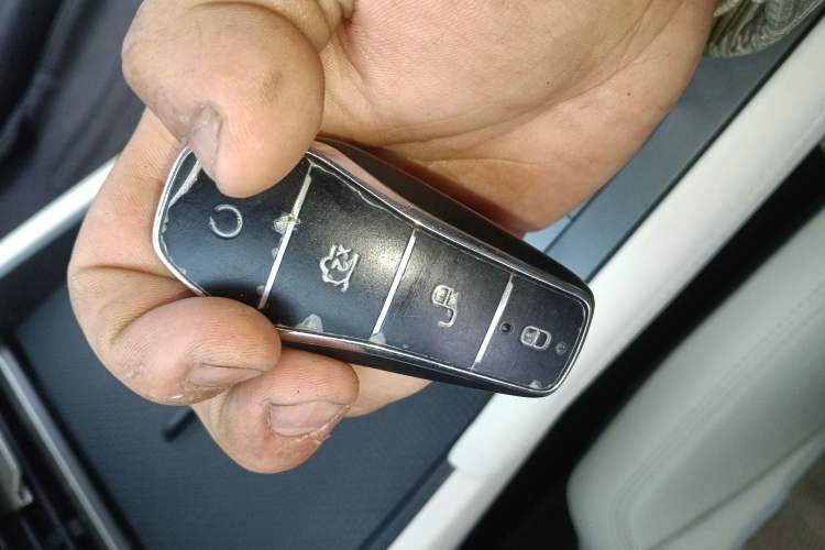 Used BYD Qin L 2024 DM-i 80KM Leading Model
