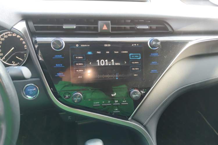 Used Toyota Camry 2019 Dual-Engine 2.5HS FENGSHANG Edition China VI Standard