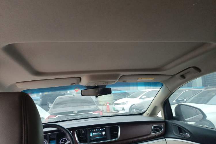 Used Buick GL8 2017 25S Comfort Version China V Standard