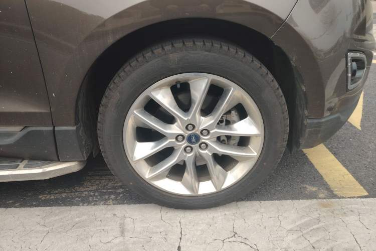 Used Ford Edge 2016 EcoBoost 245 Four-Wheel Drive Titanium 7-Seater
