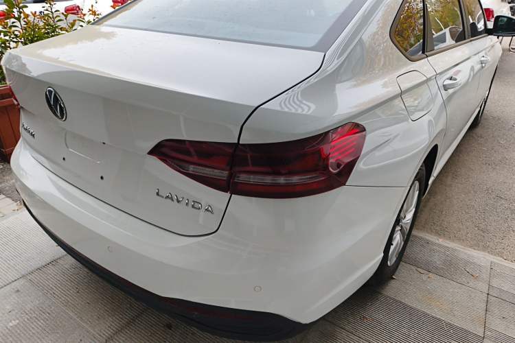 Used Volkswagen Lavida 2023 Revised 1.5L Automatic DeYi Edition