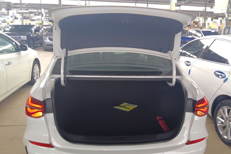 Used Chevrolet Monza 2019 RS 330T Automatic Comfort Edition China VI Standard
