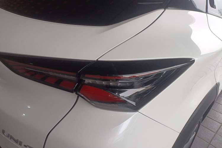 Used Changan UNI-T 2020 1.5T Prestige Version
