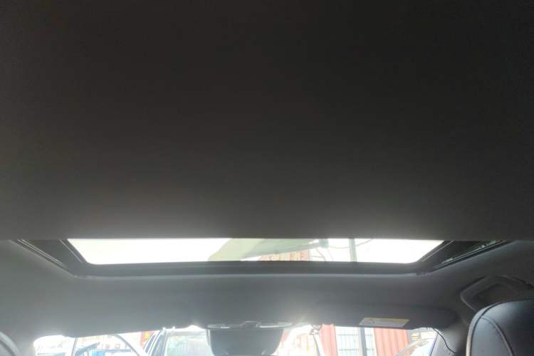 Used GAC Trumpchi EMPOW 2021 270T DCT J15 Version
