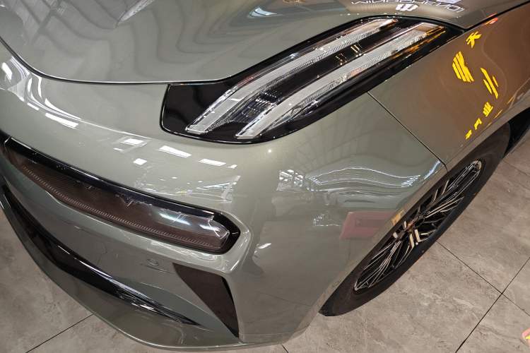 Used Zeekr 001 2025 WE Edition 100 kWh Rear-Wheel Drive
