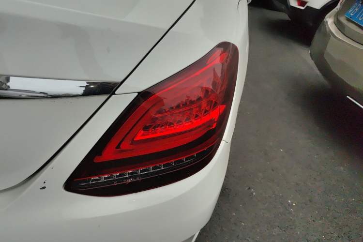 Used Mercedes-Benz C-Class 2019 C 180 L Fashion Edition Sport Version
