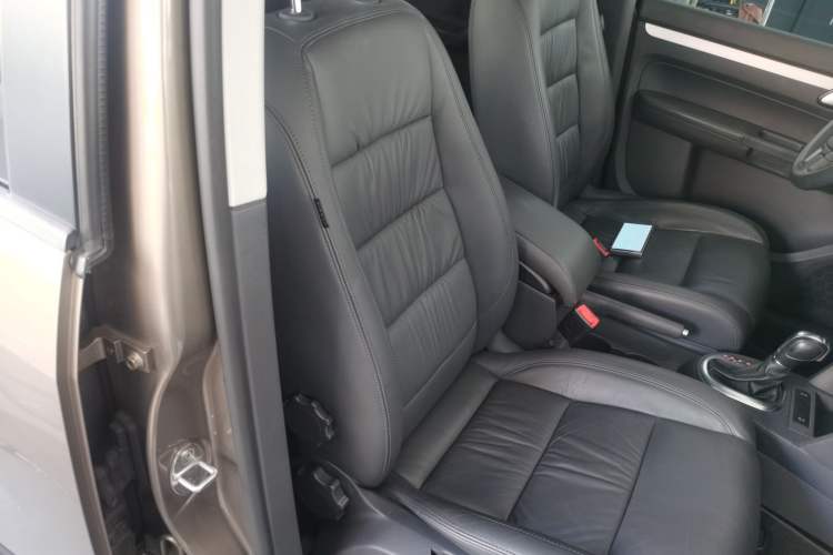 Used Volkswagen Touran 2015 1.4T DSG Comfort Edition 5 Seats
