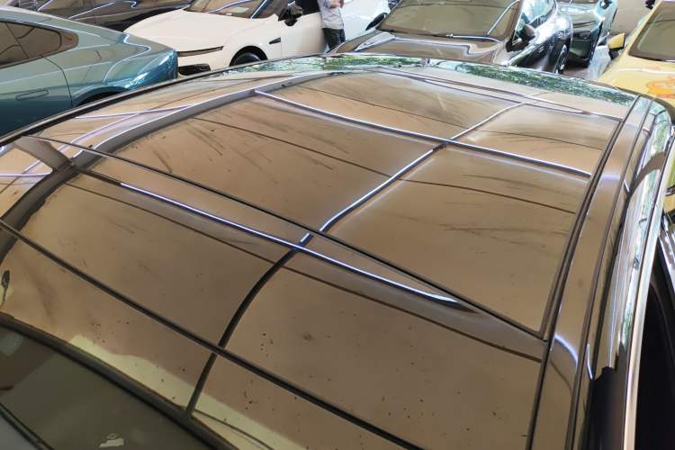 Used Mercedes-Benz E-Class New Energy 2022 Restyled E 350 e L Plug-in Hybrid Sports Sedan
