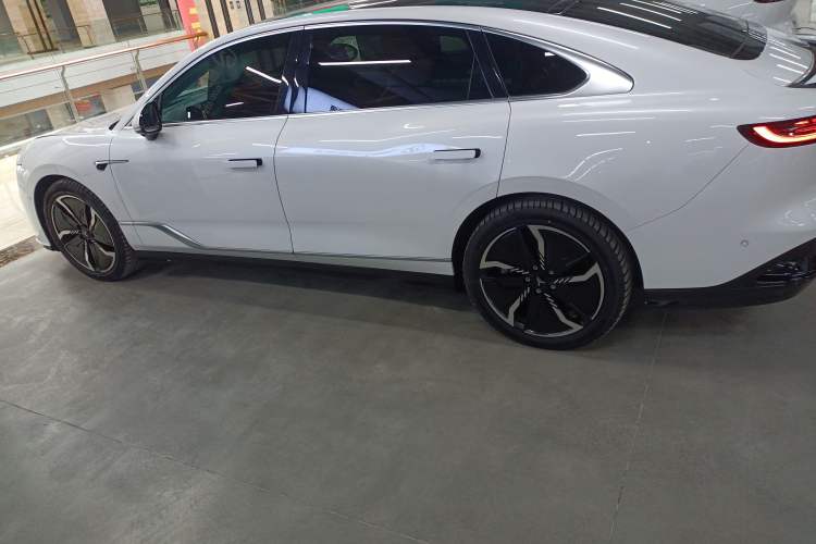 Used VOYAH PASSION 2023 Four-Wheel Drive Long-Range Version
