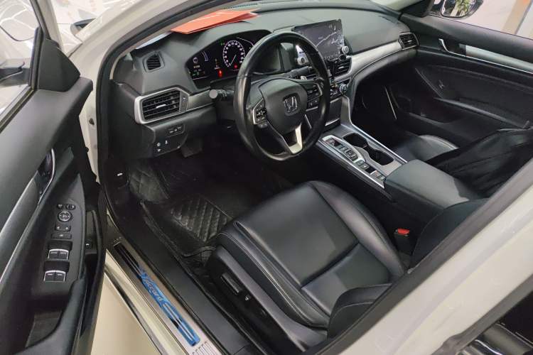 Used Honda Accord 2018 Rui Hybrid 2.0L Rui Ling Edition China VI
