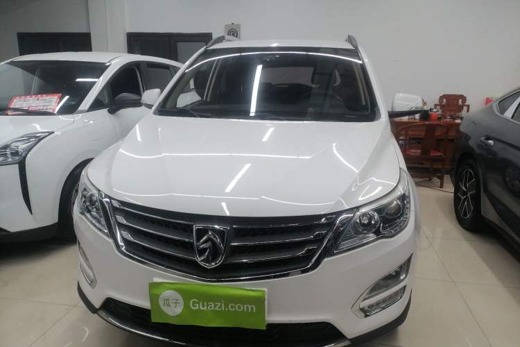 Used Baojun 560 2016 1.8L Manual Comfort Model