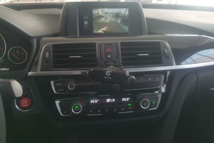 Used BMW 3 Series GT 2018 320i Sport Edition