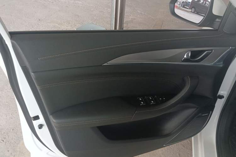 Used Changan Eado 2018 1.6L GDI Manual Fashion Edition
