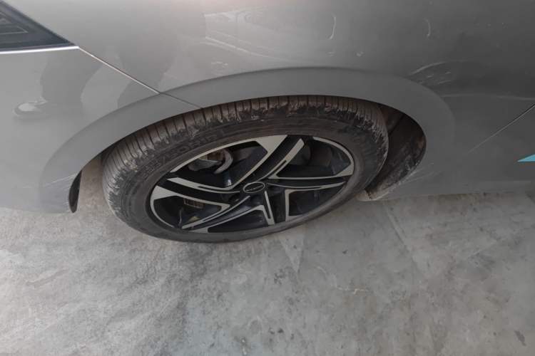 Used Roewe D7 2023 DMH 125km Flagship Edition