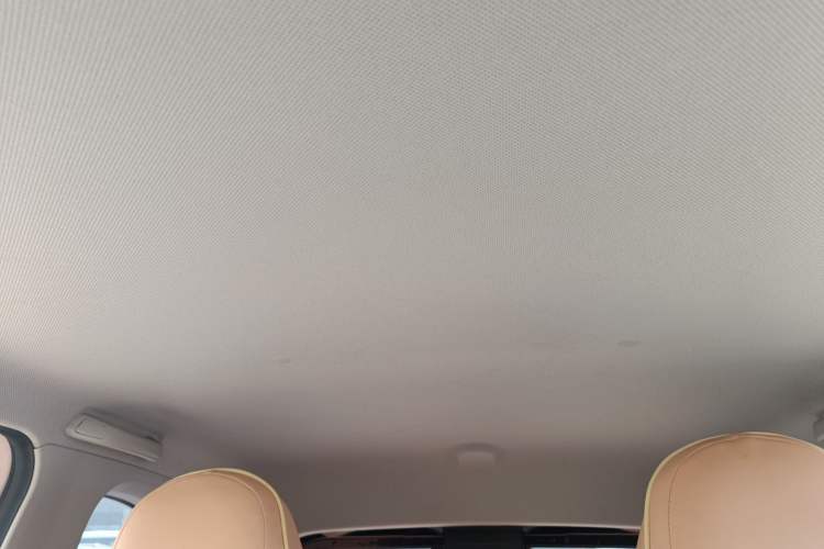 Used Wuling Hongguang MINIEV 2022 Macaron Fashion Model Lithium Iron Phosphate