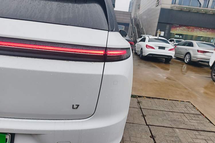 Used Li Auto L7 2023 Air model