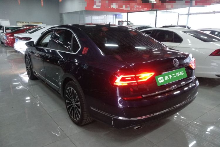 Used Volkswagen Passat 2016 380TSI DSG Ultimate Edition
