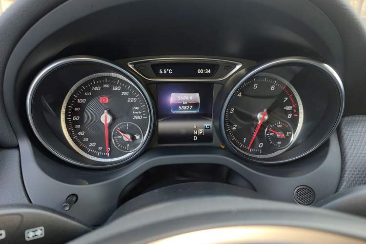 Used Mercedes-Benz GLA 2018 GLA 200 Fashion Model