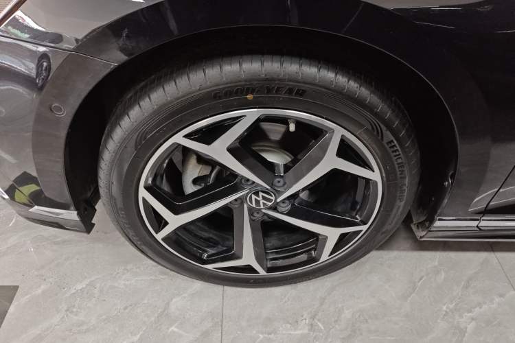 Used Volkswagen Magotan 2023 2 Million Units Limited-Edition 380TSI DSG Flagship Version