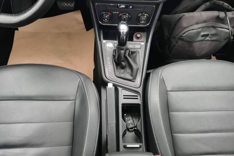 Used Volkswagen Gran Lavida 2017 230TSI DSG Comfort Edition
