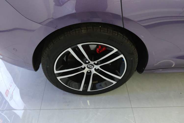 Used Hima AITO M5 2025 Extended-Range Ultra All-Wheel-Drive Version
