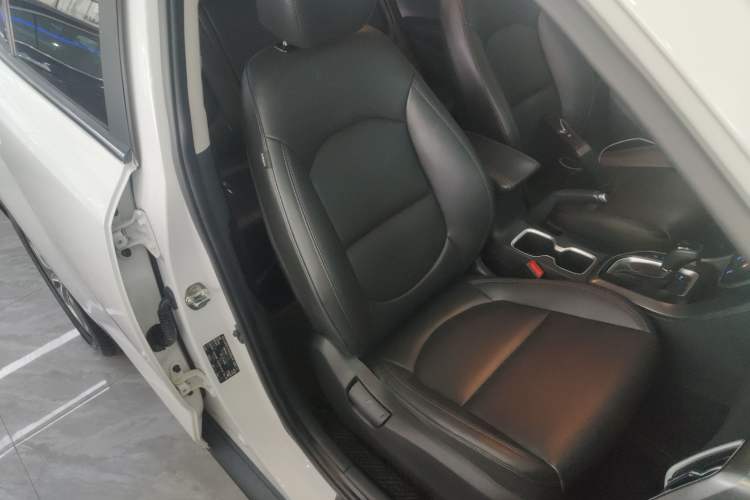 Used Hyundai ix35 2019 2.0L Automatic 2WD Zhiyong·Changxiang Edition China V Standard
