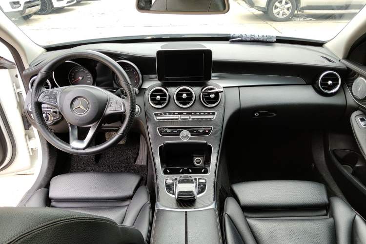 Used Mercedes-Benz C-Class 2016 C 180 L Sport Edition
