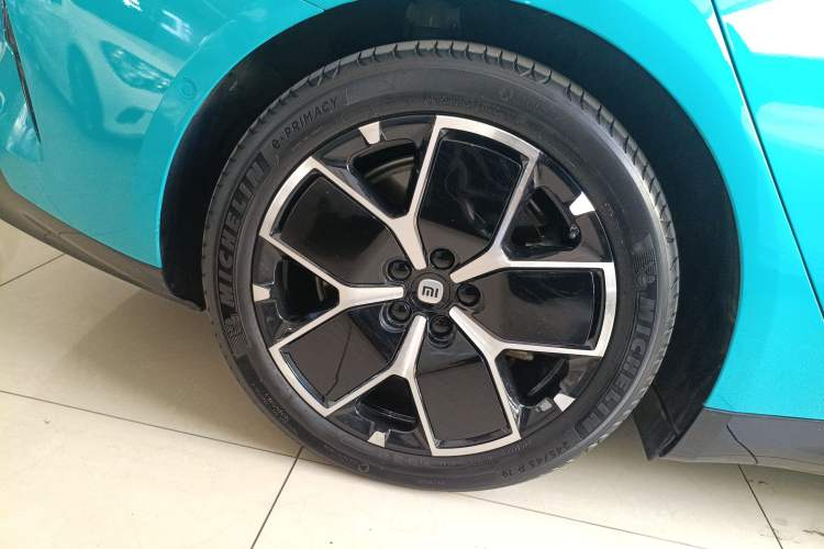 Used  SU7 2024 Rear-Drive Ultra-Long Range Advanced Pro-Level Intelligent Driving Version
