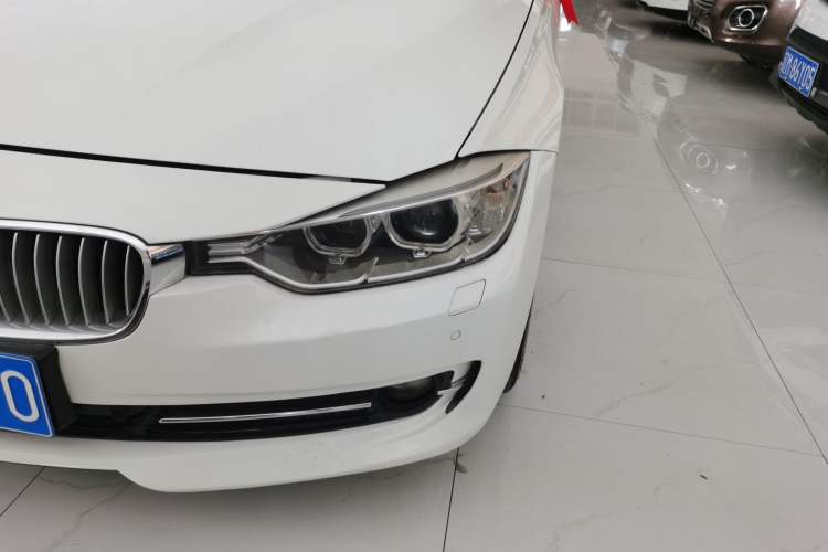 Used BMW 3 Series 2014 320Li Fashion Model
