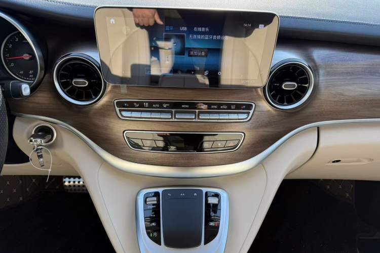 Used Mercedes-Benz V-Class 2020 V 260 L Long-wheelbase Luxury Edition
