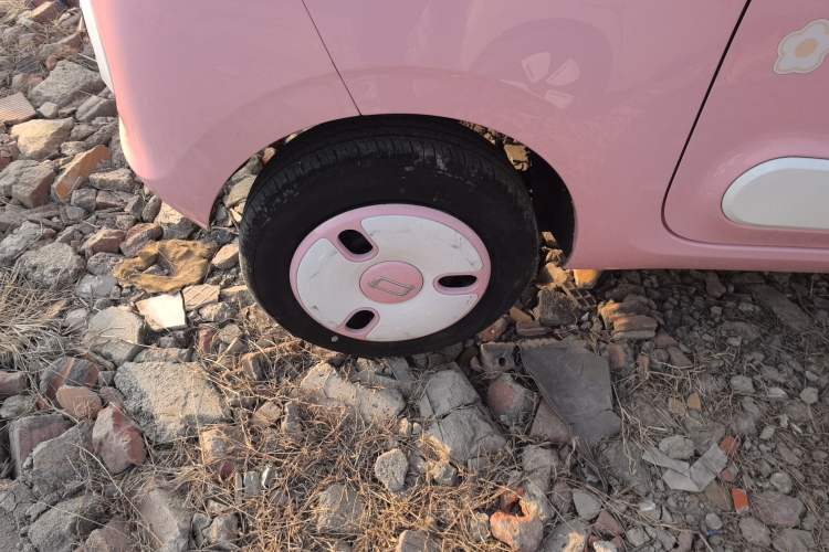 Used Bestune Pony 2025 222km Range Agile Horse