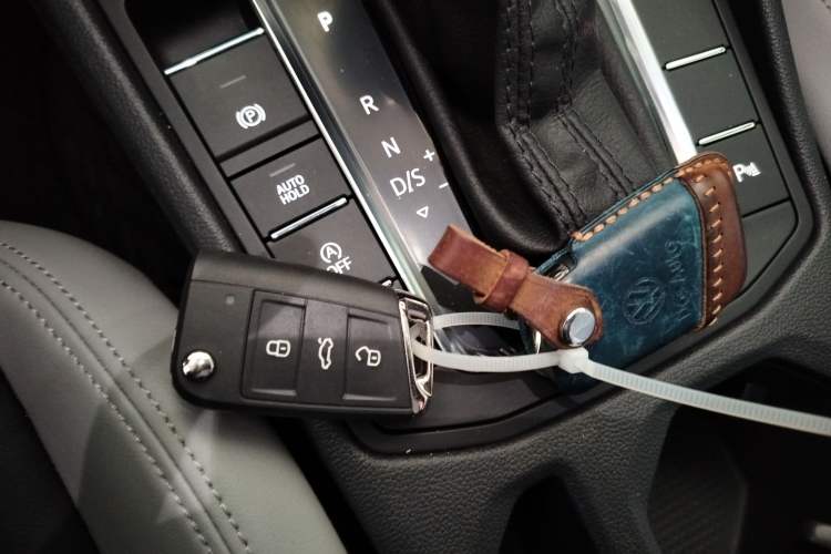 Used Volkswagen Bora 2023 300TSI DSG Prestige Edition
