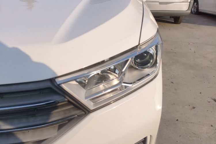 Used Wuling Hongguang 2019 1.5L S Comfort Edition China VI LAR
