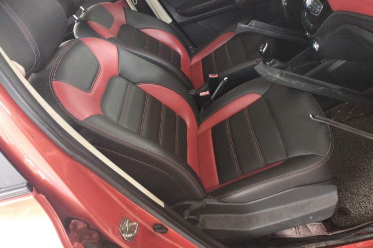 Used Haval H1 2016 Blue Label 1.5L Manual Luxury Model
