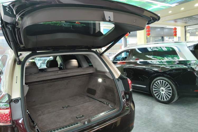 Used Hima AITO M9 2025 Extended-Range Ultra Version 52 kWh 5-Seater Edition