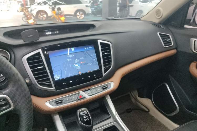 Used Geely Auto Vision X6 2018 1.4T CVT 4G Connected Luxury Version
