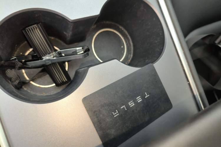 Used Tesla Model 3 2021 Standard Range Rear-Drive Upgraded Version
