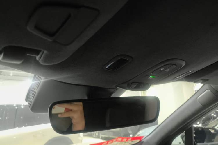 Used Nio ES8 2023 75 kWh Executive Edition