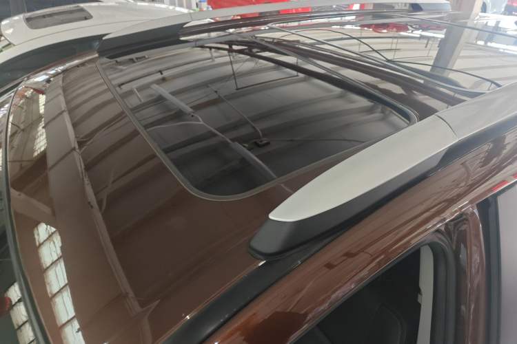 Used Toyota RAV4 2015 2.5L Automatic 4x4 Elite Edition
