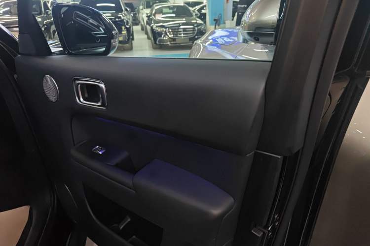 Used Li Auto L9 2024 Ultra Model
