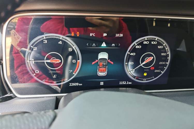 Used Hongqi HS5 2022 Revised Version 2.0T Smart Connect Flagship Edition
