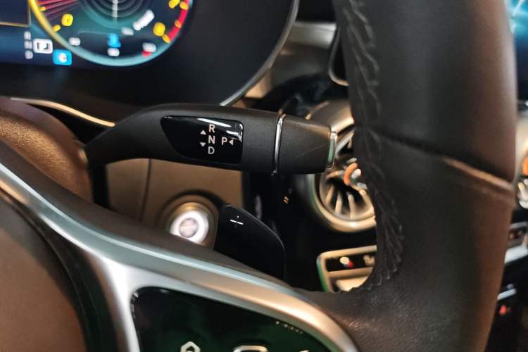 Used Mercedes-Benz GLC 2020 Facelift GLC 260 L 4MATIC Luxury Edition
