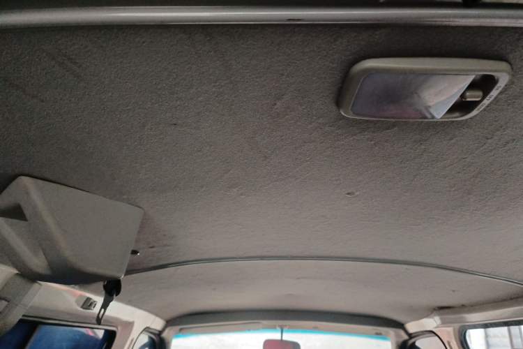 Used Jinbei Express 2017 2.0L Standard Version V19
